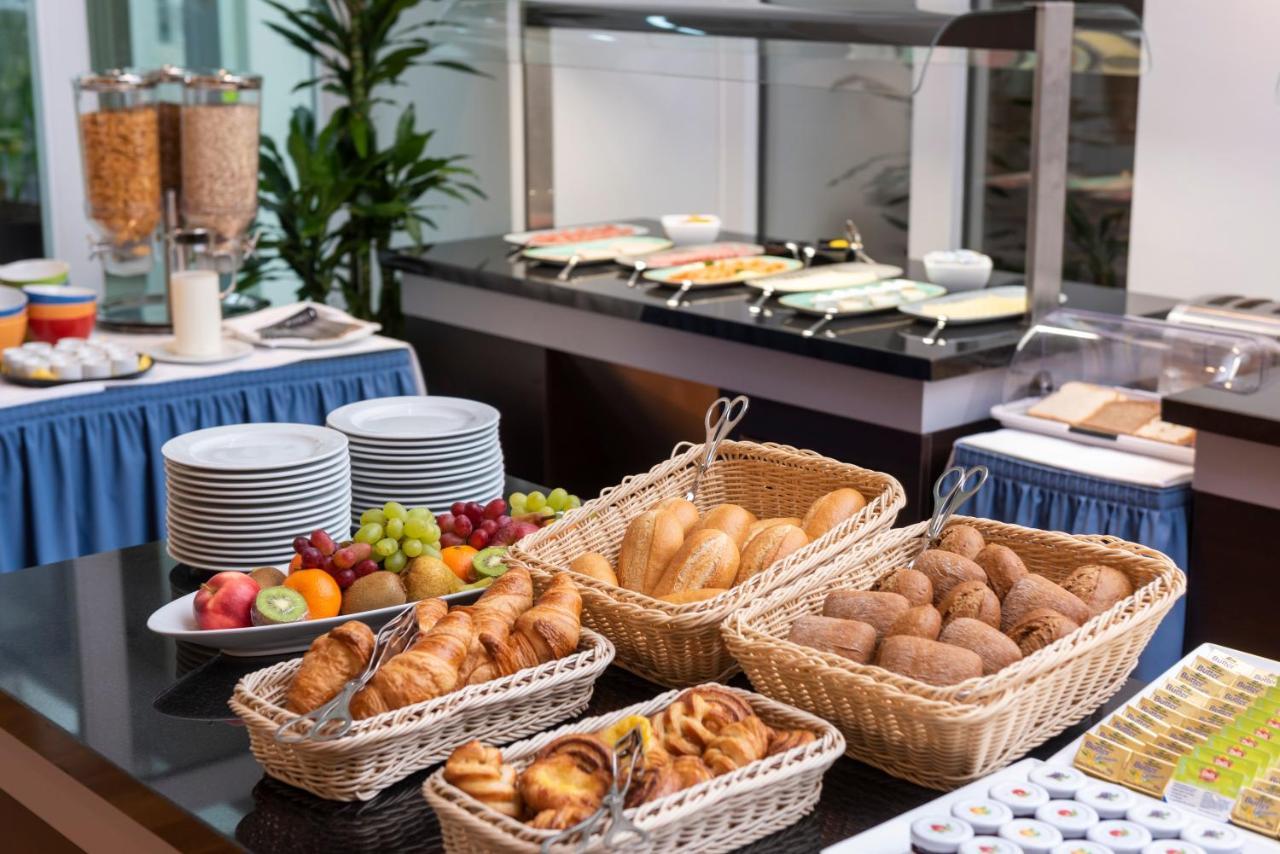 Hotel Aquino Berlin 3* Berlin